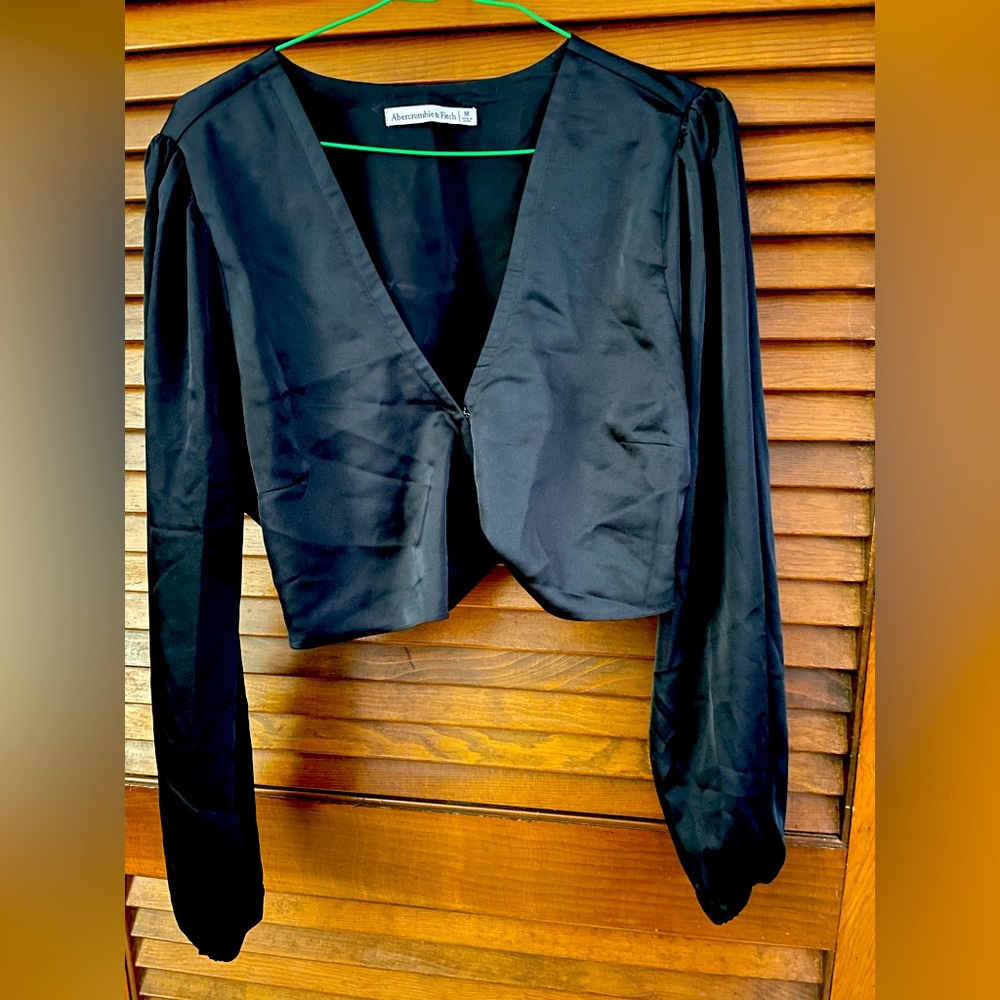 Abercrombie tie back shirt